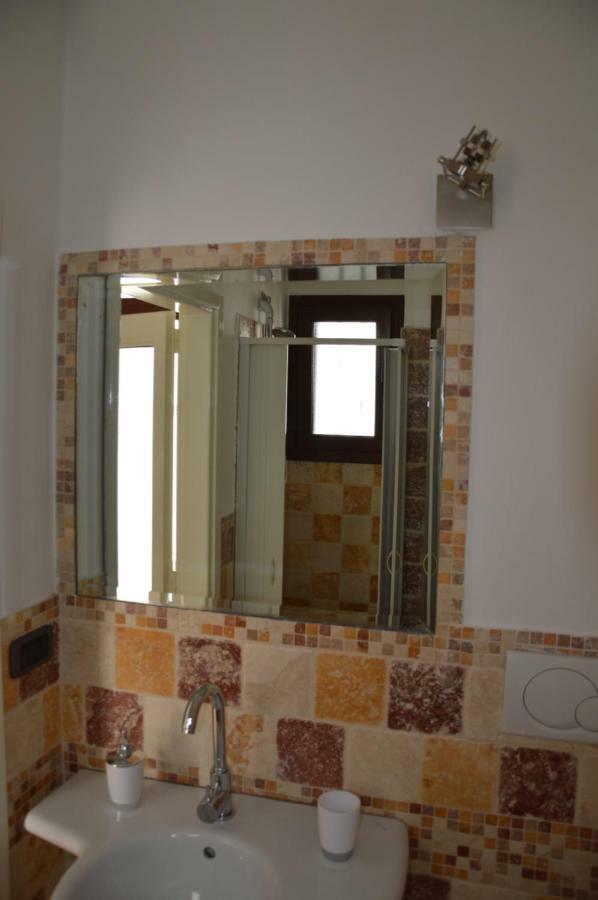 Ostuni 21Mqsuitehomes, Appartamento Con Mini Piscina Privata, Appartamenti Con Vasca Idromassaggio & Appartamenti Standard Exterior foto